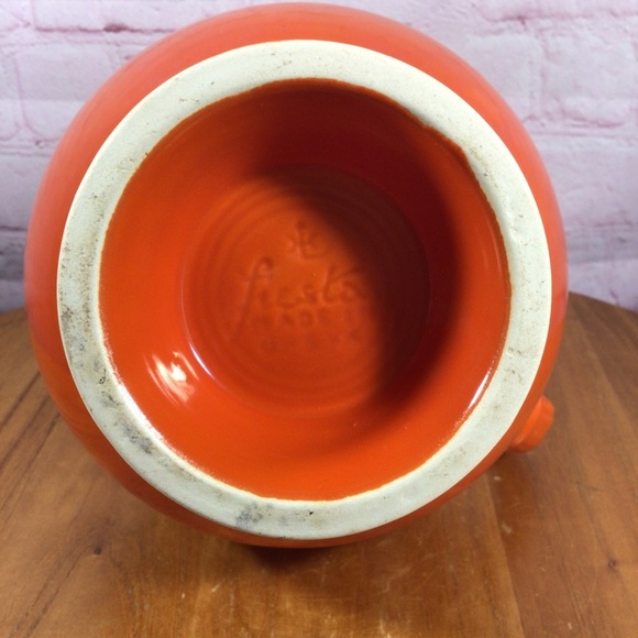 Vintage Fiestaware Original Red Carafe with Corked Lid - Picture 12 of 14